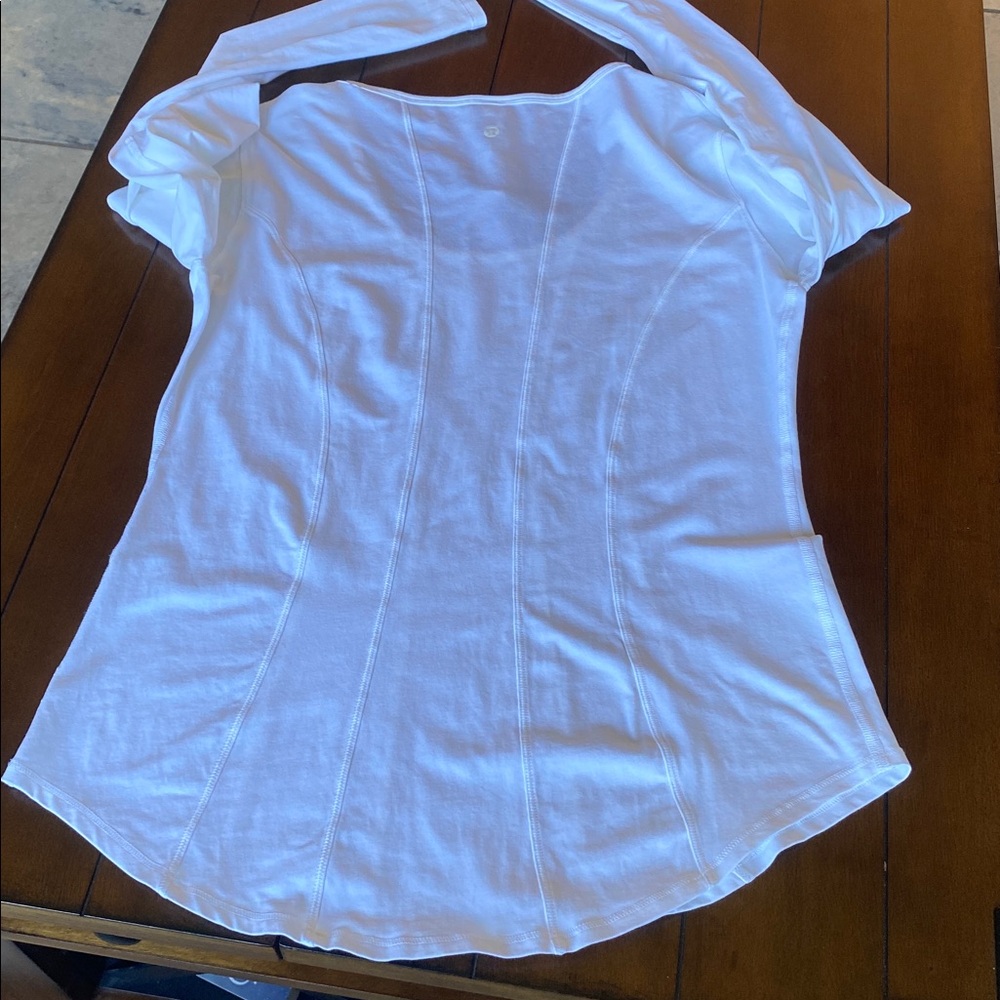 LULULEMON BETWEEN THE LINES Fitted Top Bright White Size 12 - Picture 11 of 11